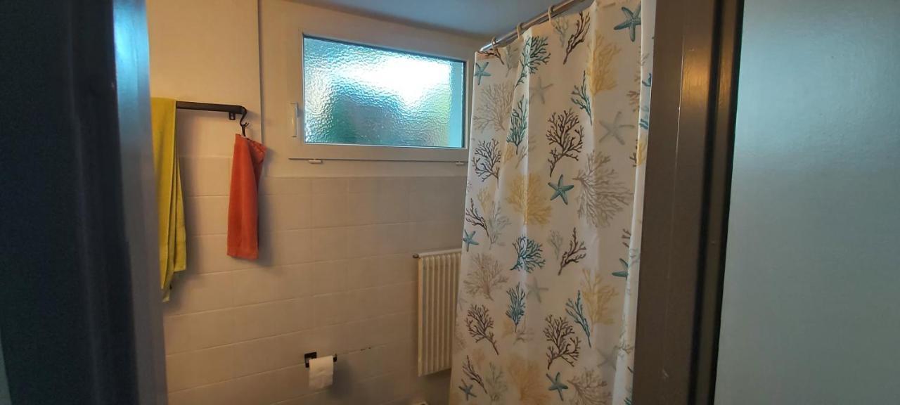Chambre D'Hote L'Optimisme Montfaucon Luaran gambar